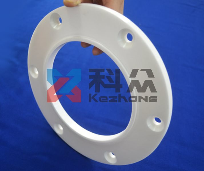 氧化鋯陶瓷粒徑大小與其韌性有什么關系？