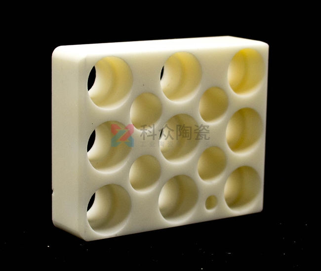 多孔氧化鋁陶瓷應用在哪些方面呢?(圖)